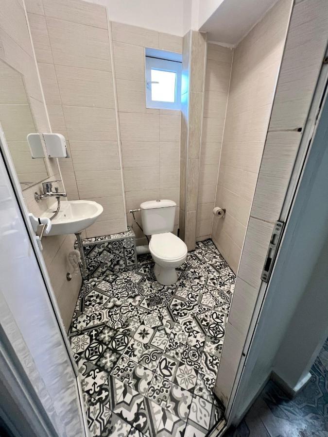 Apartemen The Rainbow 2 *